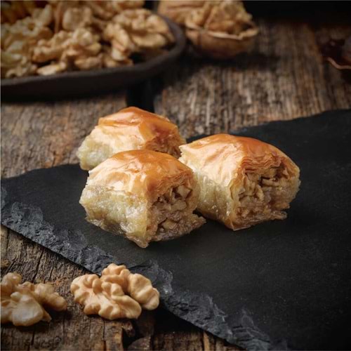 MİNİ DİLİM CEVİZLİ BAKLAVA