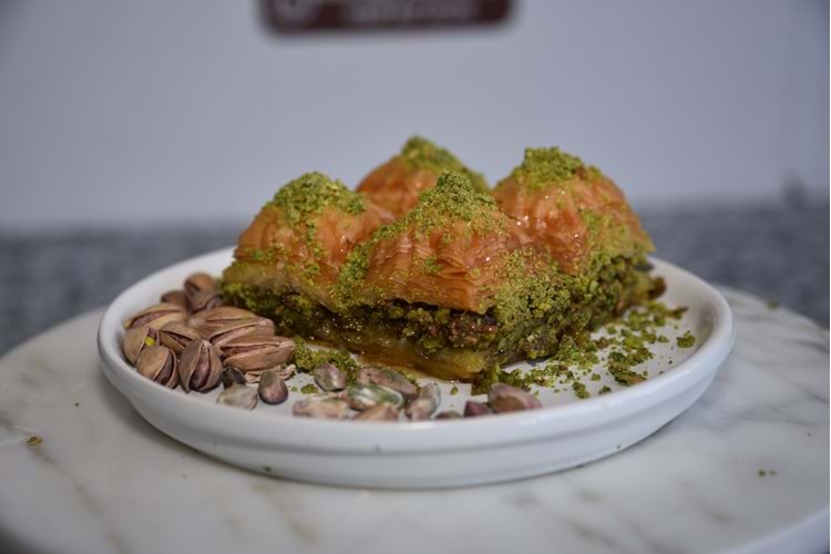 KURU BAKLAVA
