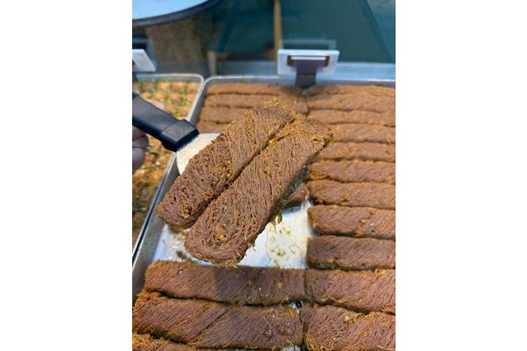 BURMA KADAYIF CEVİZLİ